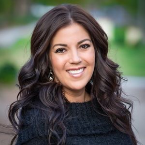 Meet your Posher, Trina